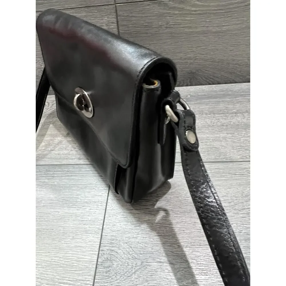 Patricia Nash Gradina Flap Leather Crossbody Black Bag A628413